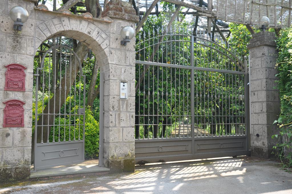 Bed and Breakfast Bed And Lemons Piano di Sorrento Exterior foto