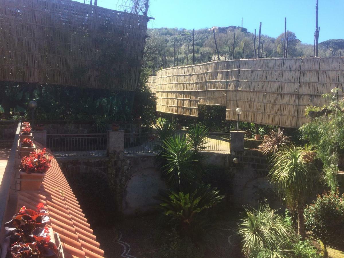 Bed and Breakfast Bed And Lemons Piano di Sorrento Exterior foto