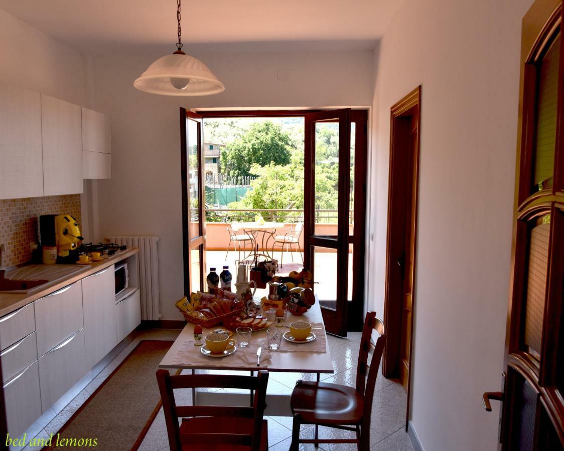 Bed and Breakfast Bed And Lemons Piano di Sorrento Exterior foto